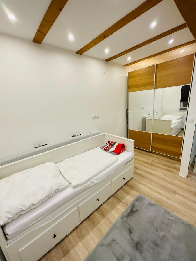 - Am Marktplatz - Up To 5 - Next To Frankfurt And Hanau - Coffee And Snacks - Netflix, Prime, *